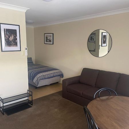 Albion Hotel Kalgoorlie Esterno foto