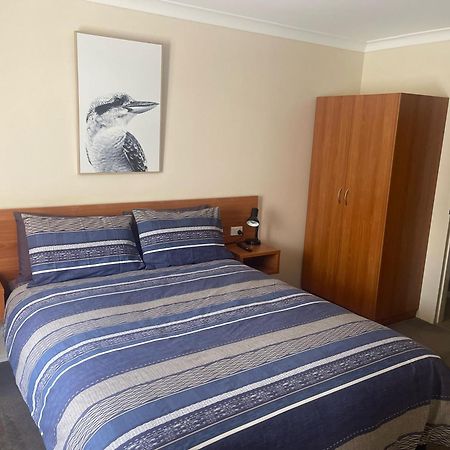 Albion Hotel Kalgoorlie Esterno foto